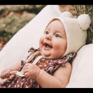 Piper Bug maroon bubble